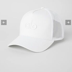 Womens Alo Trucker Hat